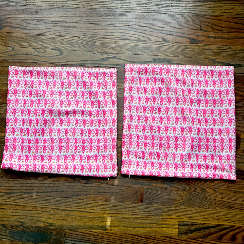 Roller Rabbit-Style Monkey pillowcases 20x20. EUC.